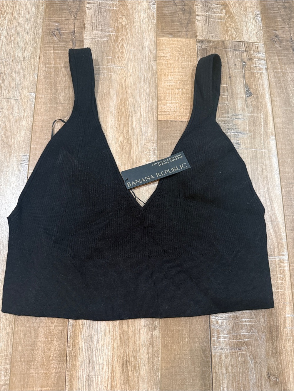 Banana Republic Black Ribbed V-Neck Cropped Sweater Tank Top
